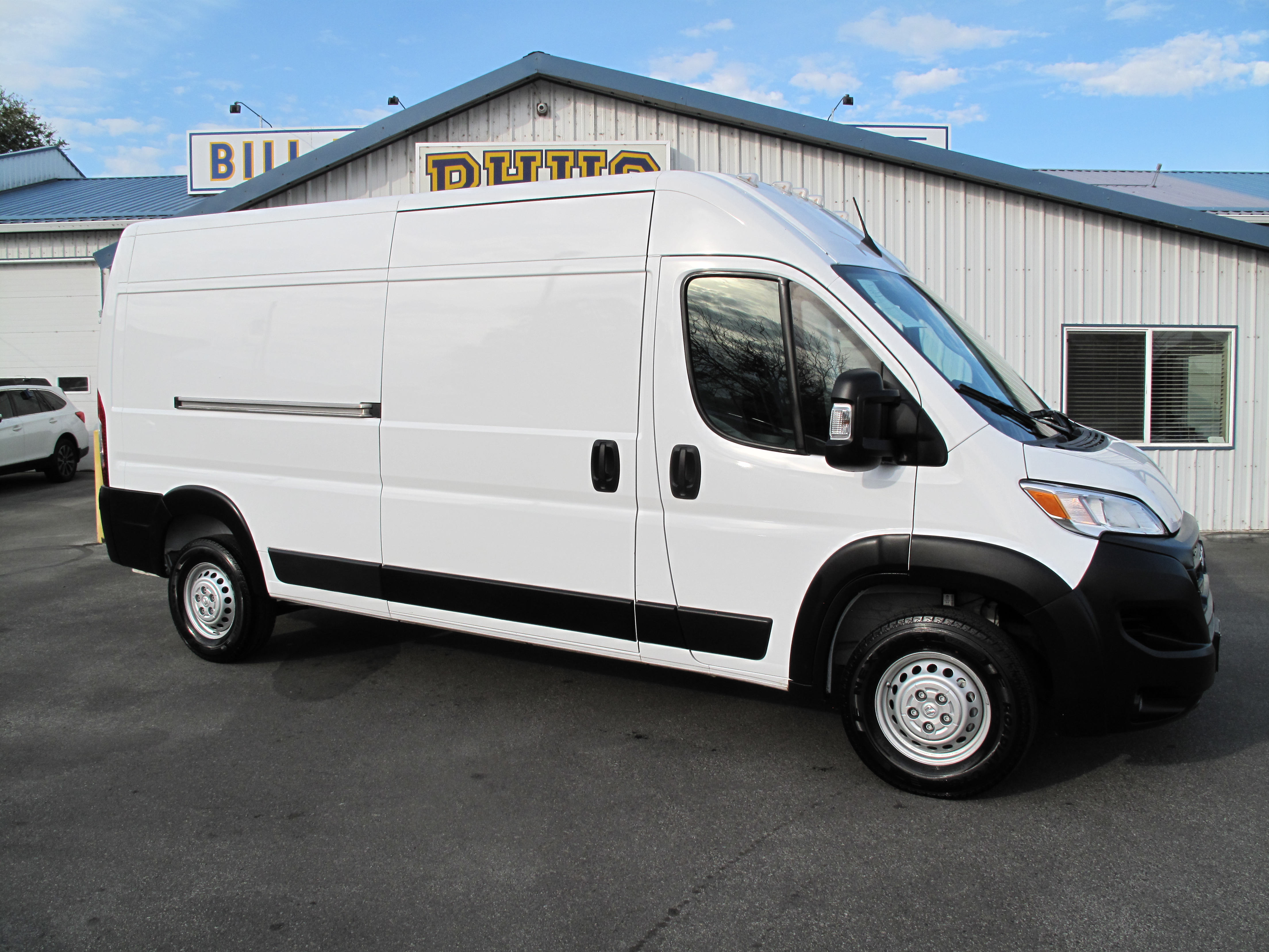 2026 RAM ProMaster Cargo Van Tradesman