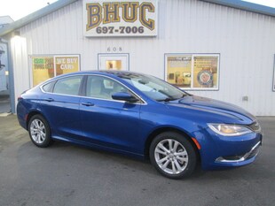 2016 Chrysler 200 Limited Sedan