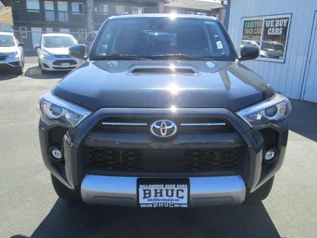 2024 Toyota 4Runner TRD photo 2
