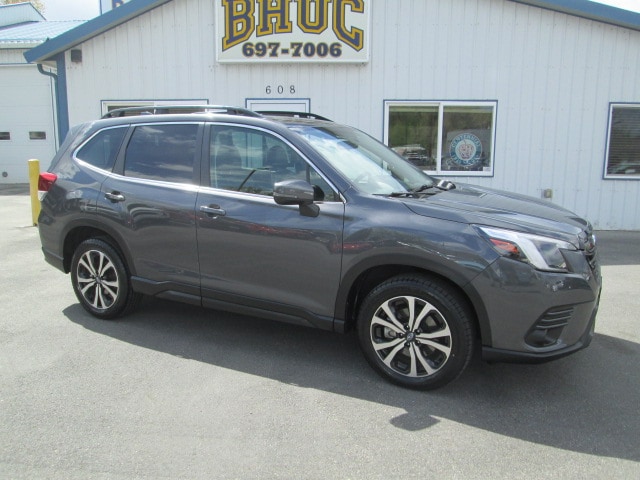 2023 Subaru Forester Limited's photo