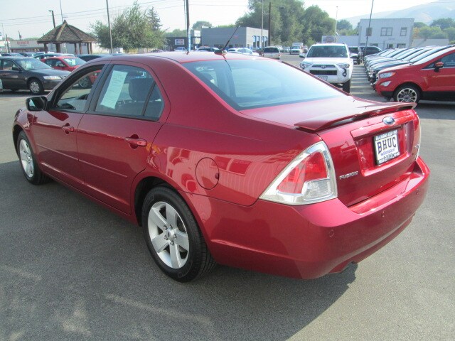 2008 Ford Fusion SE photo 3