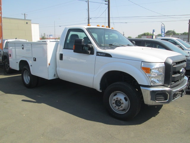 2016 Ford F-350 Super Duty Chassis Cab