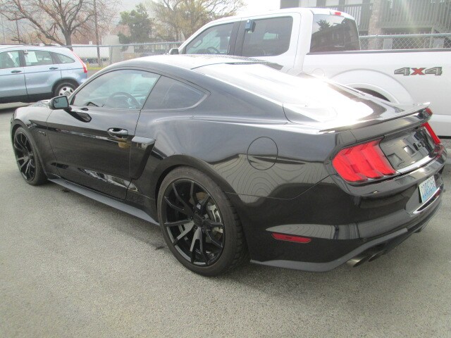 2018 Ford Mustang GT photo 2