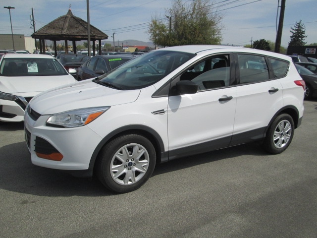2016 Ford Escape S