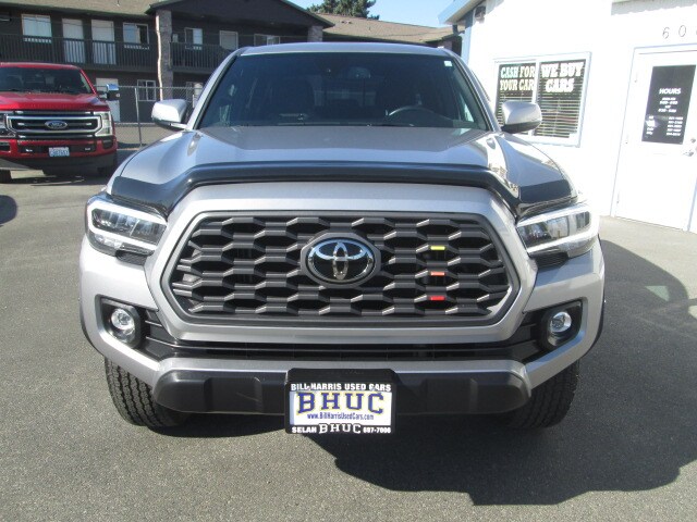 2021 Toyota Tacoma TRD photo 2