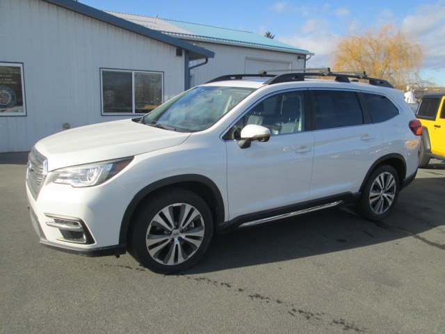 2019 Subaru Ascent Limited's photo