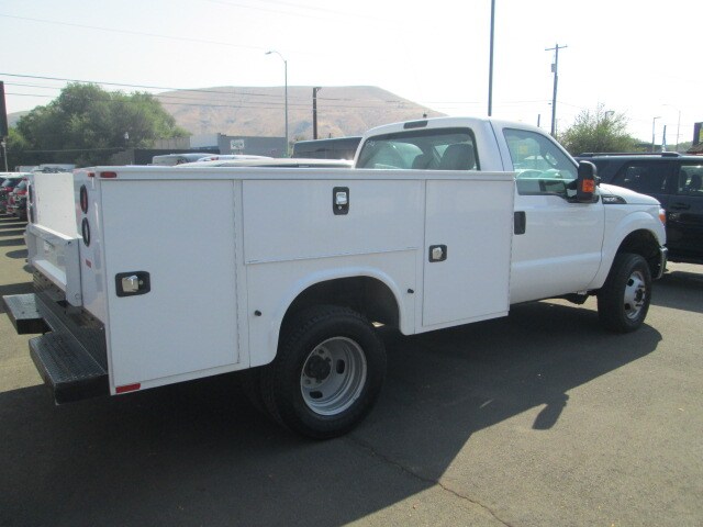 2016 Ford F-350 XL photo 3