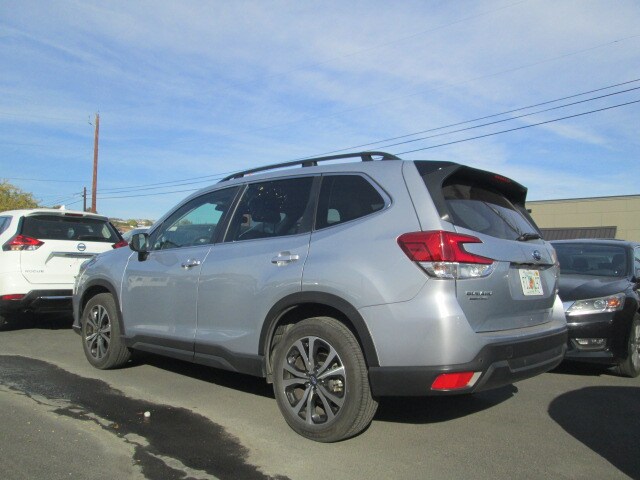 2024 Subaru Forester Limited photo 3