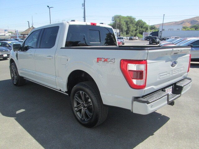 2023 Ford F-150 Lariat FX4 photo 2