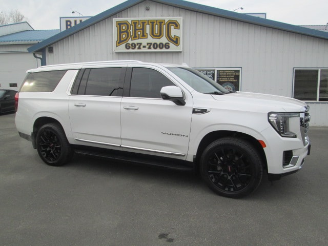 2022 GMC Yukon XL SLT's photo