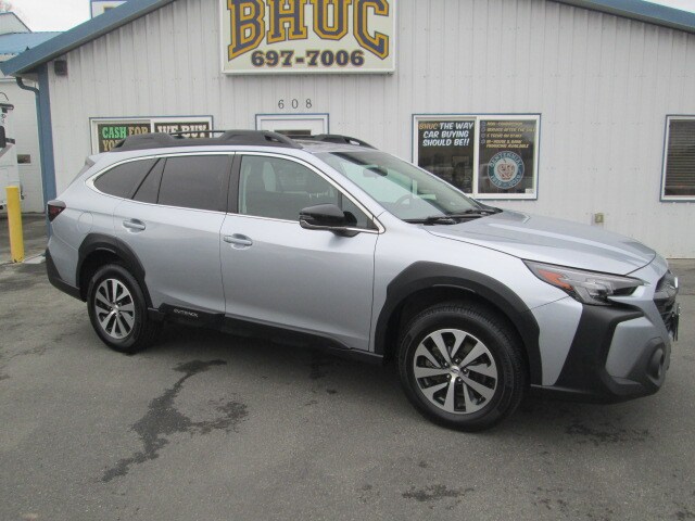 2024 Subaru Outback Premium's photo