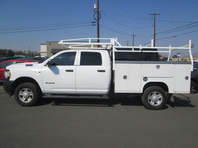 2022 Ram 2500 Tradesman photo 2