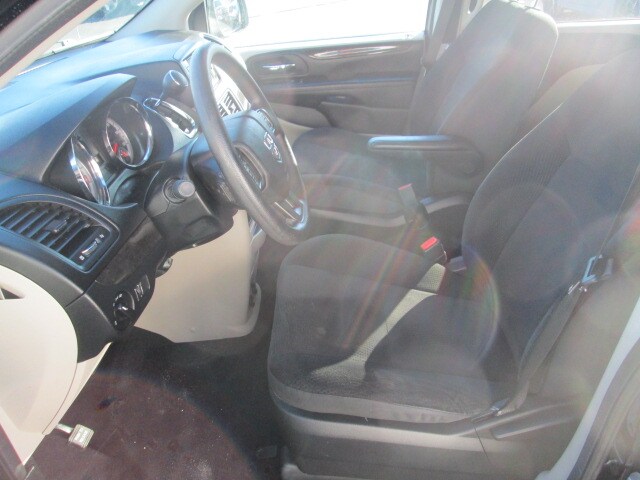 2019 Dodge Grand Caravan SE photo 4