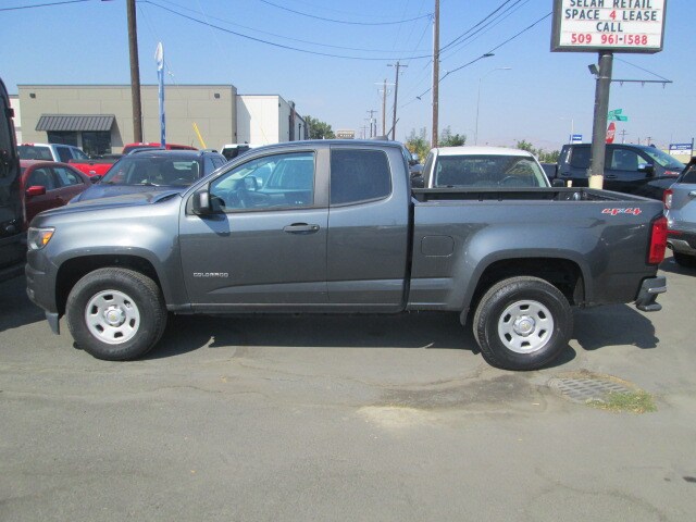 2016 Chevrolet Colorado Work Truck photo 2