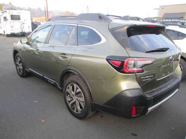 2022 Subaru Outback Limited photo 2