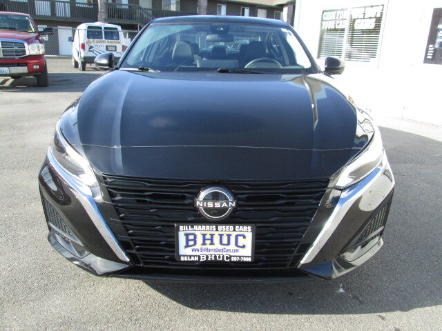 2024 Nissan Altima SL photo 2