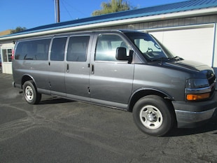 2017 Chevrolet Express 3500 LT Van Extended Passenger Van