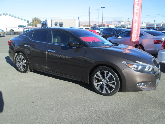 2017 Nissan Maxima S