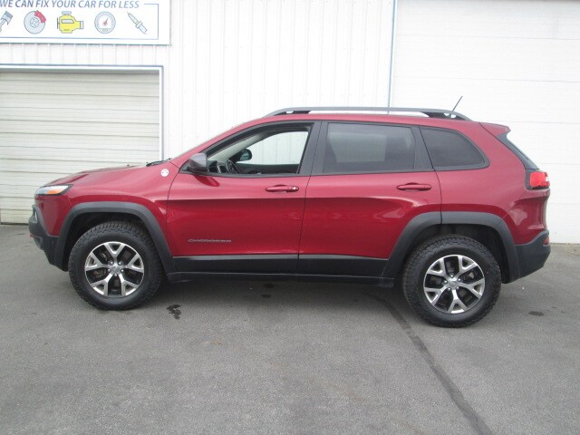2014 Jeep Cherokee Trailhawk photo 2