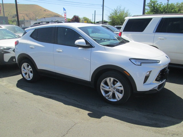 2025 Buick Encore GX Preferred AWD's photo