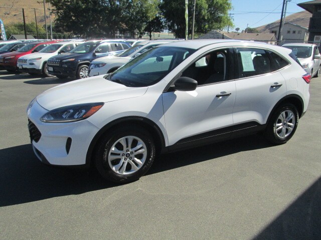 2022 Ford Escape S photo 2