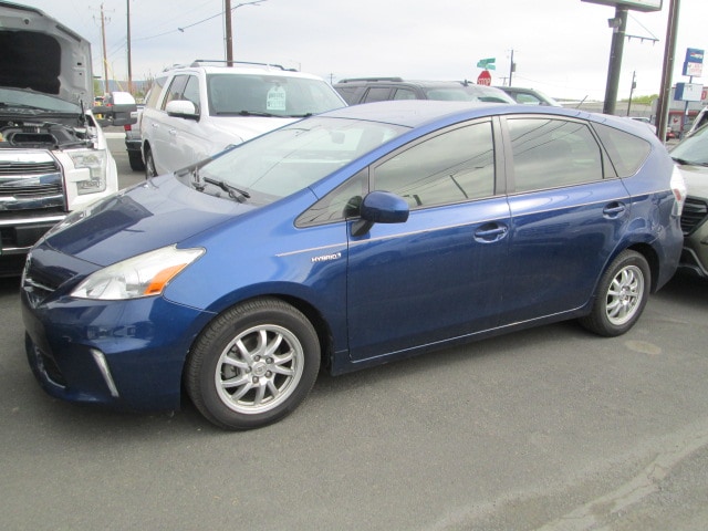 2012 Toyota Prius v Five