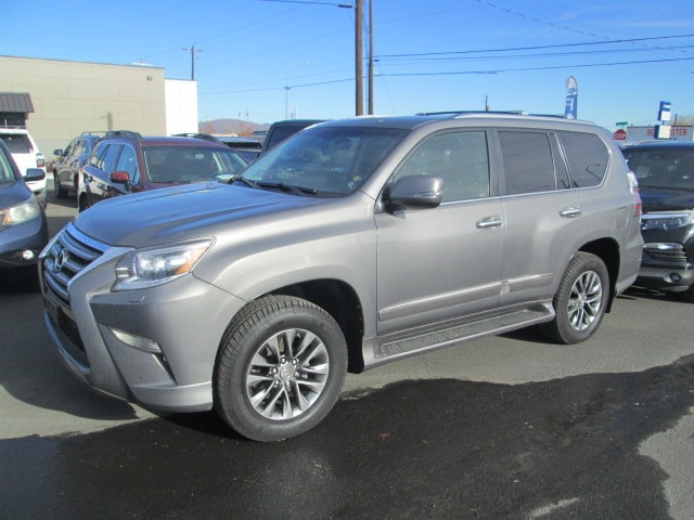 2014 Lexus GX Luxury's photo