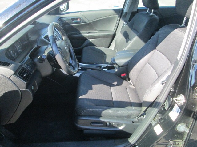 2014 Honda Accord Sport photo 3