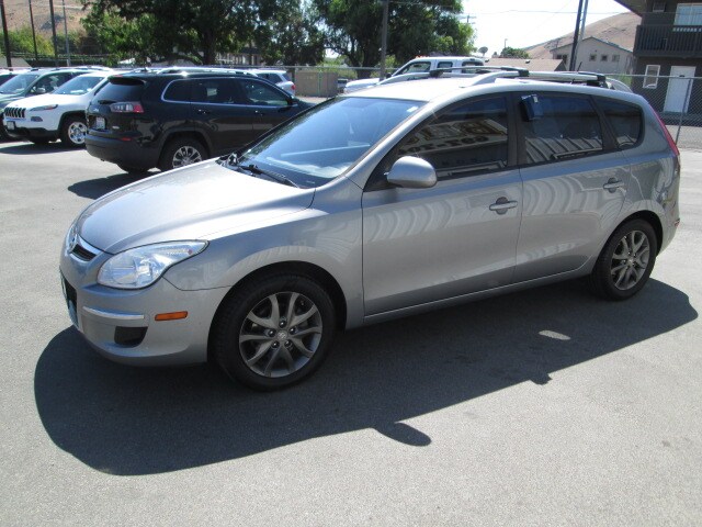 2012 Hyundai Elantra Touring GLS photo 3