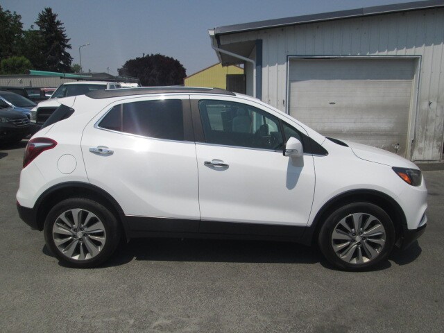 2019 Buick Encore Preferred photo 2