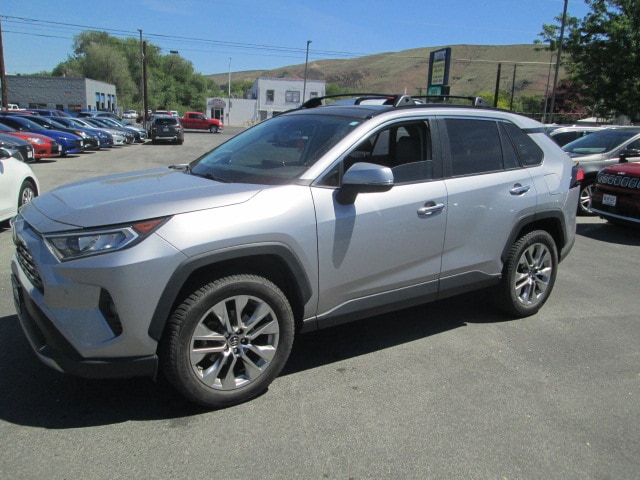 2019 Toyota RAV4 Limited AWD's photo