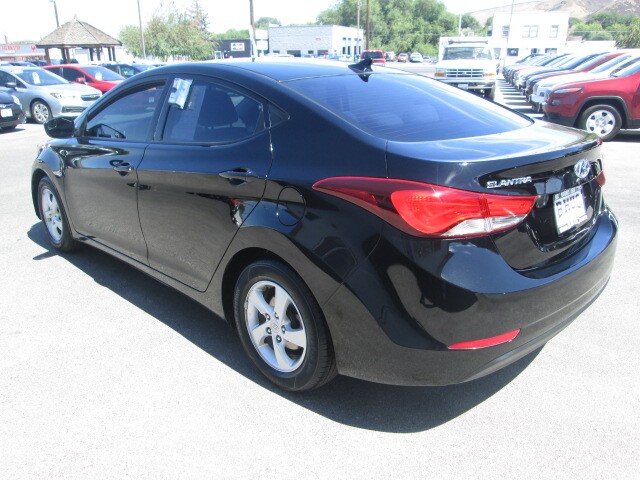 2014 Hyundai Elantra SE photo 4
