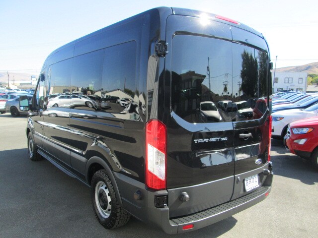 2017 Ford Transit photo 4