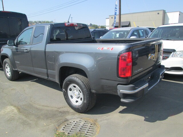 2016 Chevrolet Colorado Work Truck photo 3