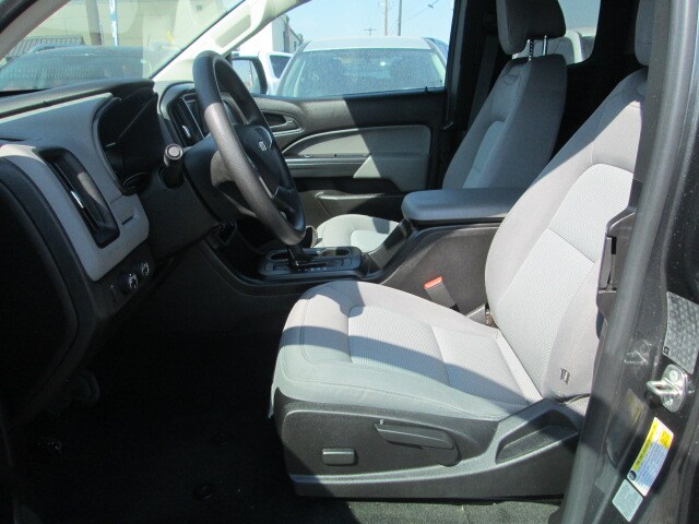 2016 Chevrolet Colorado Work Truck photo 4