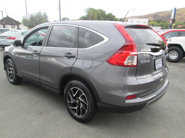 2016 Honda CR-V SE photo 4