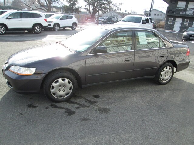 1999 Honda Accord LX photo 3