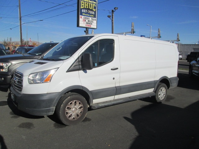 2015 Ford Transit Base's photo