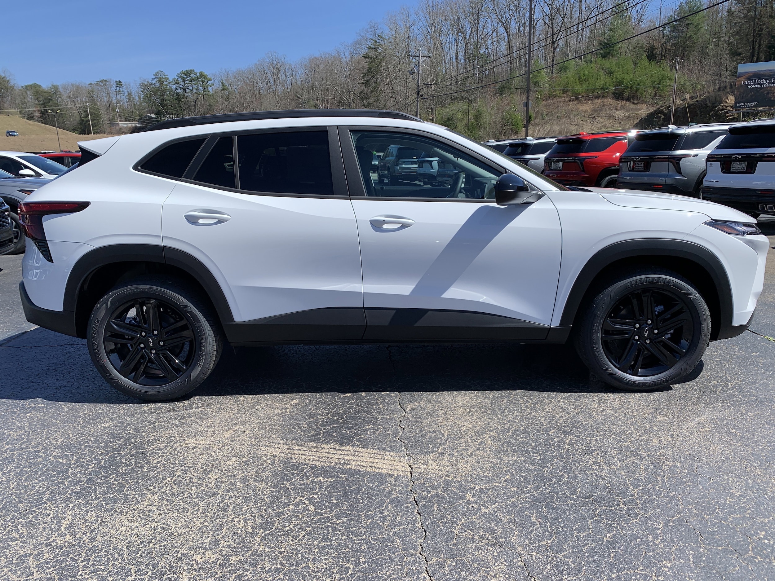 2026 Chevrolet Trax Activ - Photo 2