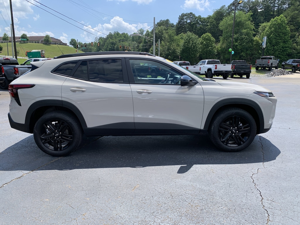 New 2026 Chevrolet Trax Activ SUV