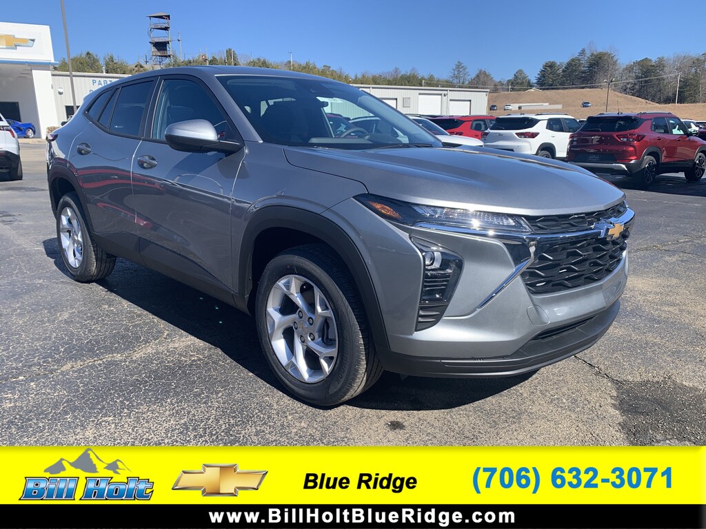 New 2026 Chevrolet Trax LS SUV
