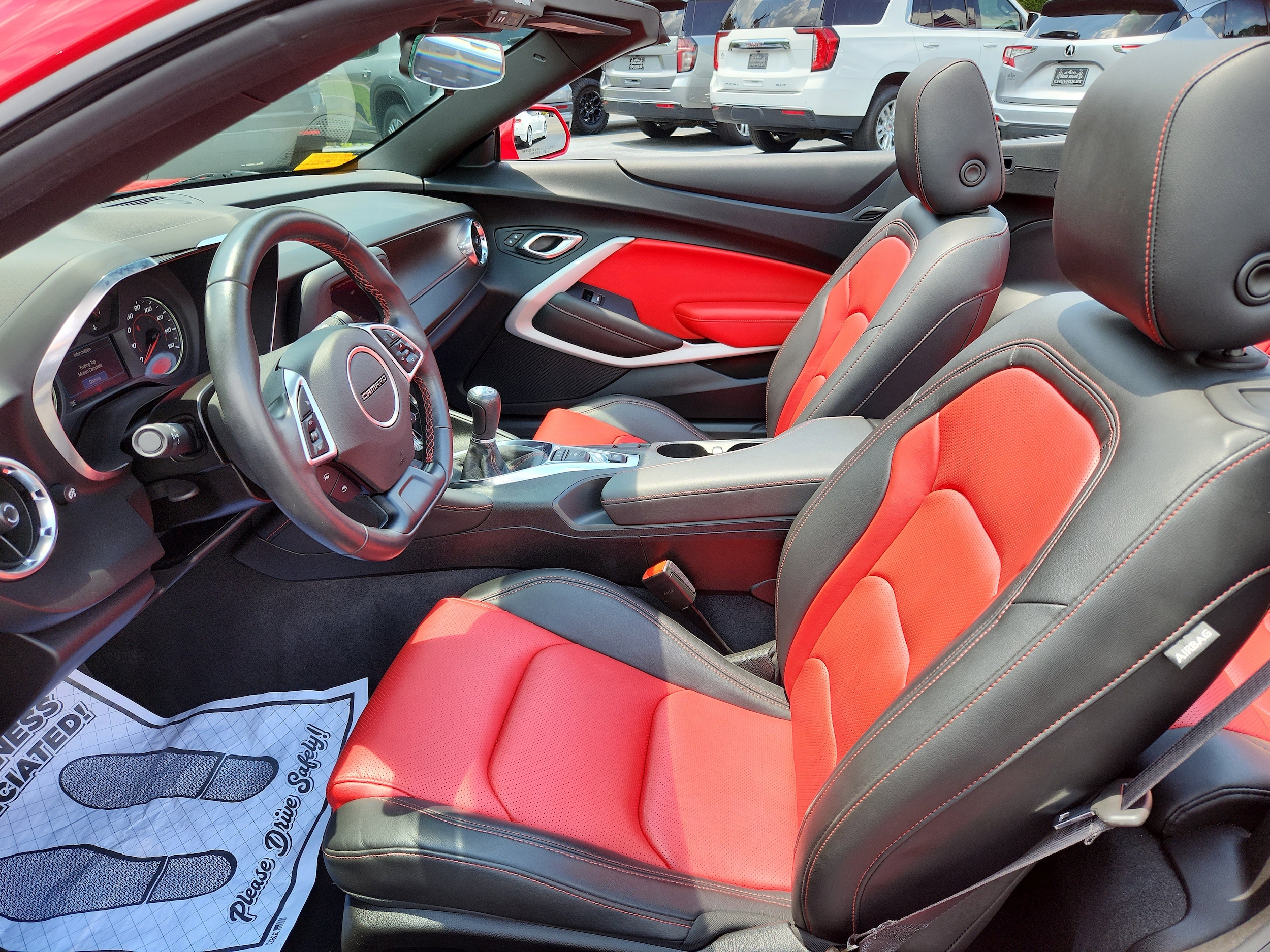 2022 Chevrolet Camaro 2LT - Photo 11