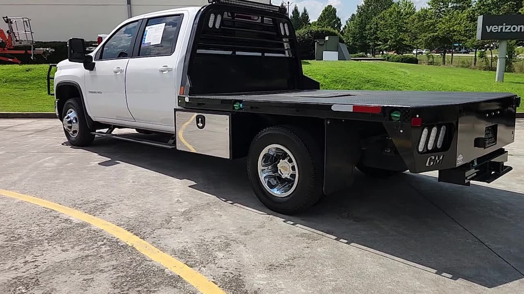 Used 2025 Chevrolet Silverado 3500 HD Chassis Cab LT Chassis Cab Truck