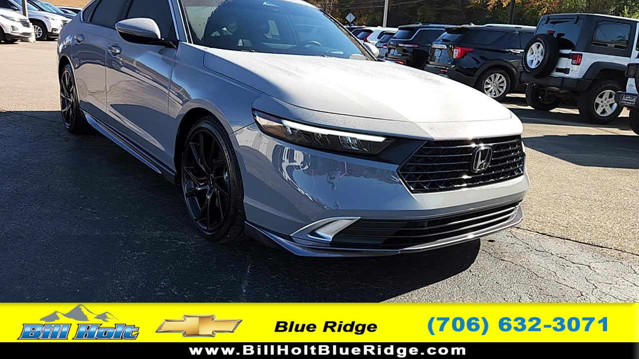 2024 Honda Accord Hybrid Touring's photo