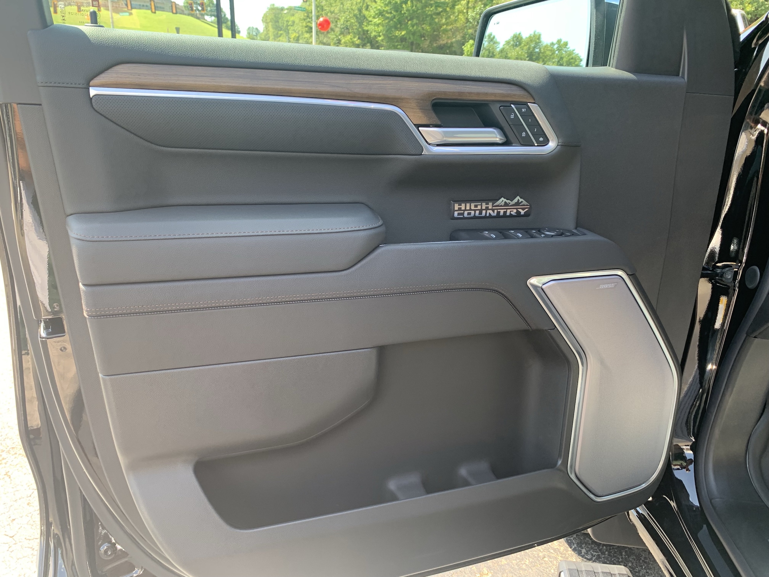 2026 Chevrolet Silverado 1500 High Country - Photo 8