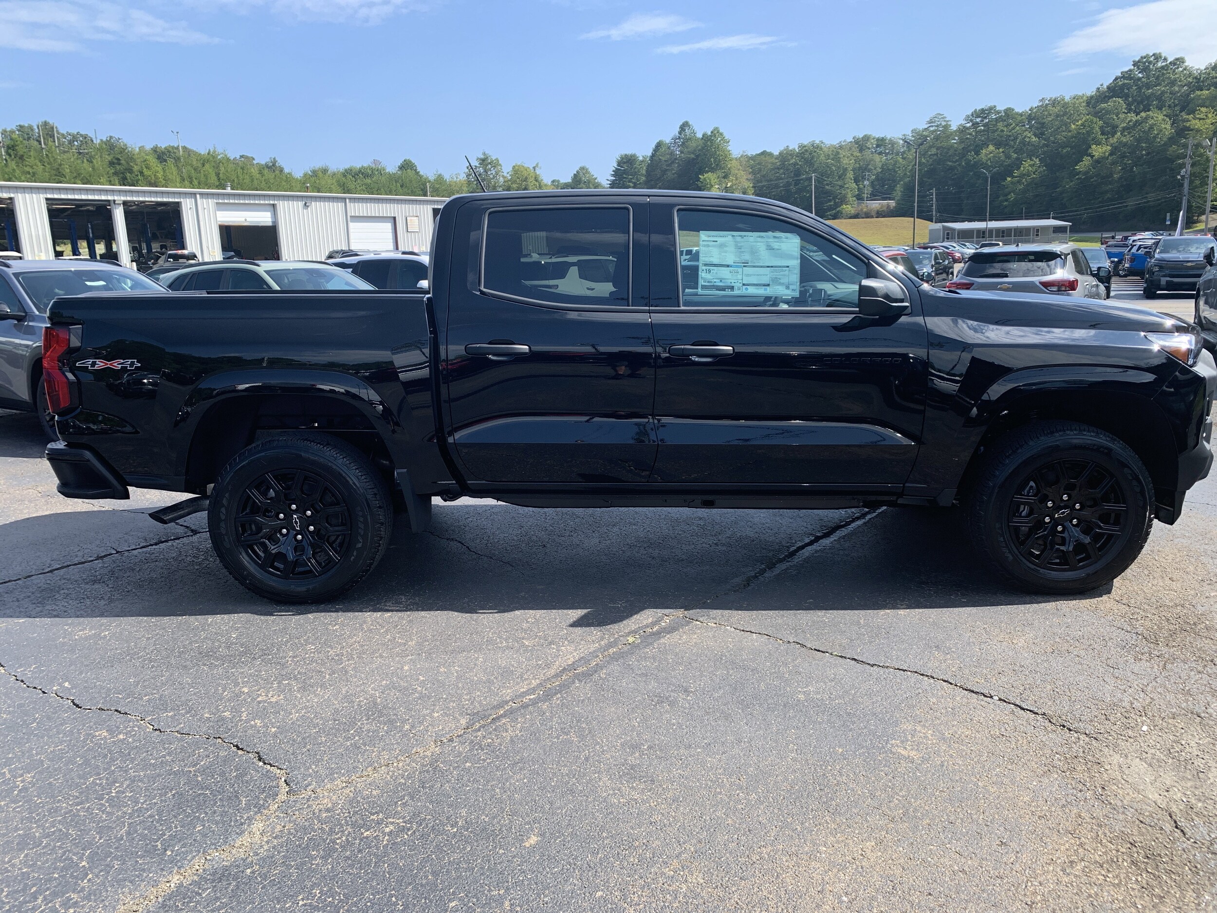 2026 Chevrolet Colorado Work Truck photo 2