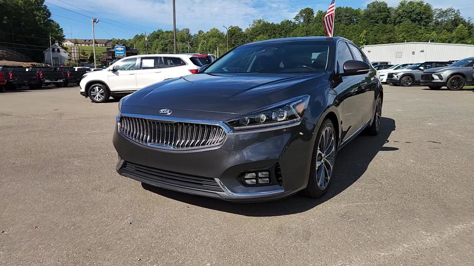 Used 2017 Kia Cadenza Technology with VIN KNALC4J17H5087622 for sale in Blue Ridge, GA