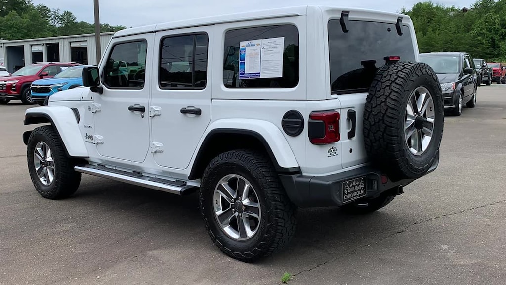 Used 2019 Jeep Wrangler Unlimited Sahara