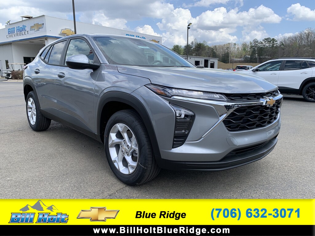 New 2026 Chevrolet Trax LS SUV