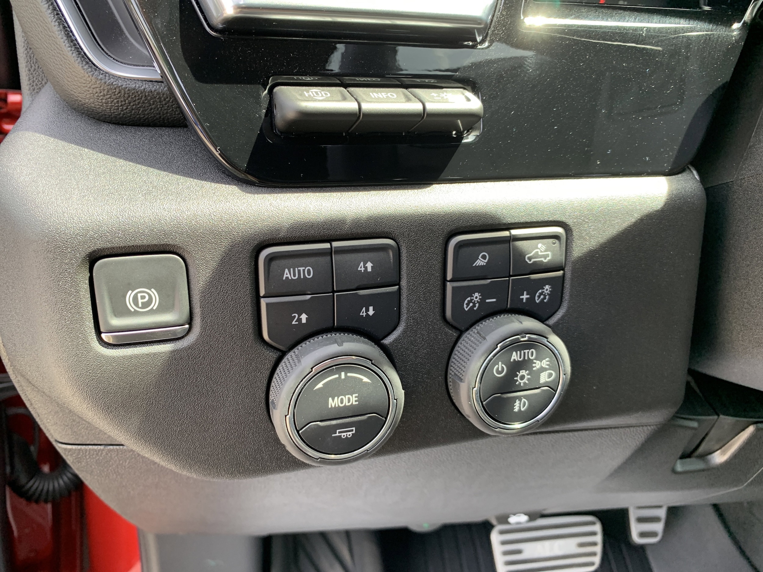 2025 Chevrolet Silverado 2500 HD LTZ - Photo 17